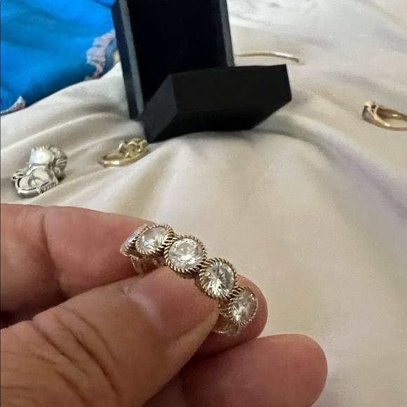 Judy Ripka - Picture 5 of 5